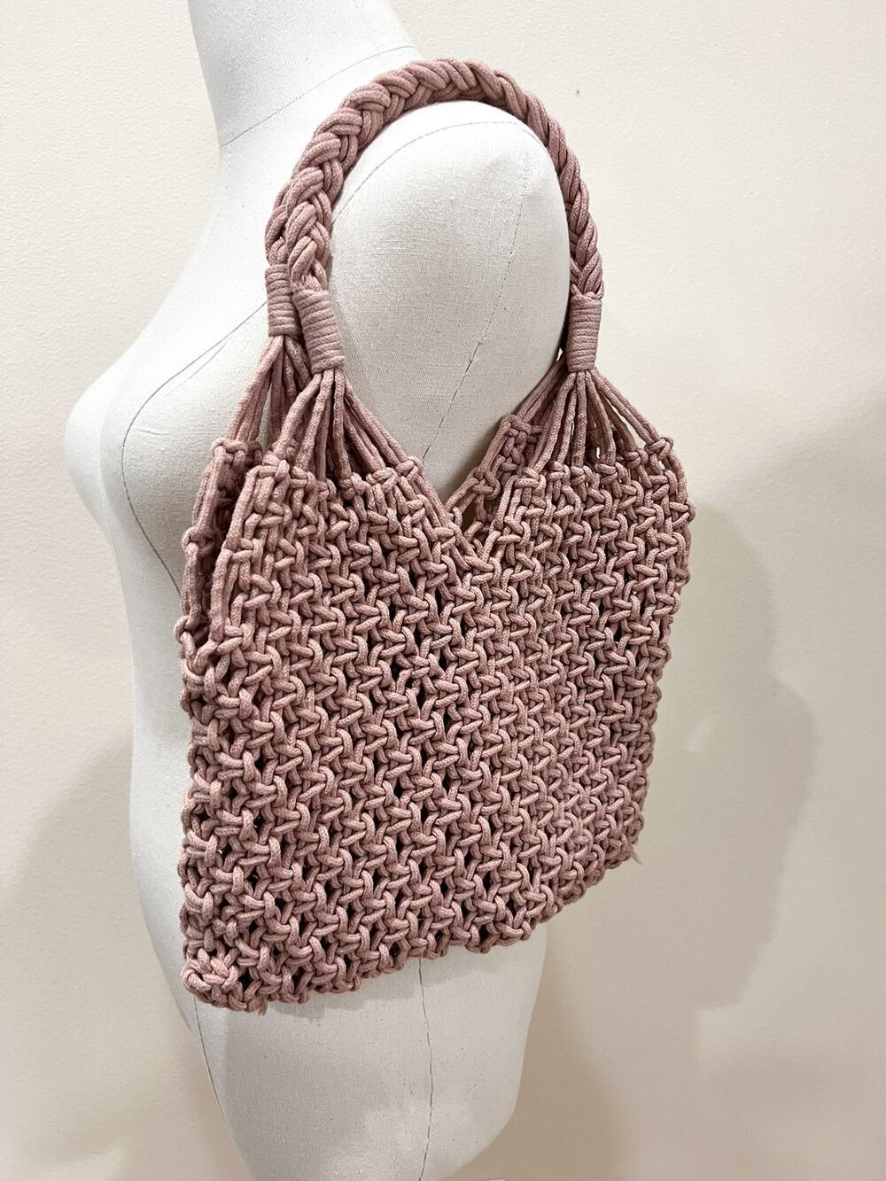 Womens Boho Braided Mini Shoulder Bag Mauve Blush Pink Valentines Beach Macramé